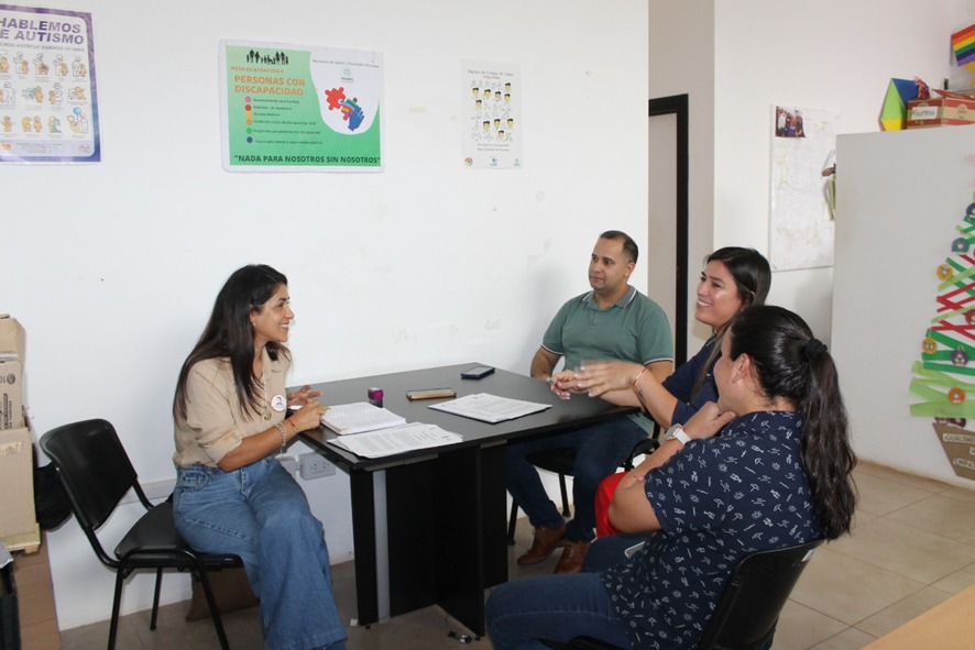 Posadas: Firma de convenio para prácticas profesionales